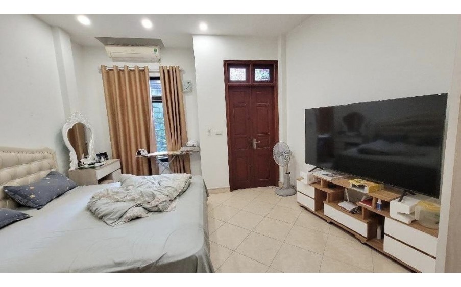 Cho thuê Nhà Ngõ 72 Minh Khai, DT 30m x 4 tầng, 11.5 Triệu (CTL), 0865089699
